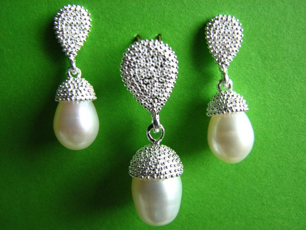 Mooie Aparte Zilveren Set - Parels - Hanger + Oorsteker, Verzenden, Zilver, Oorbellen, Met edelsteen