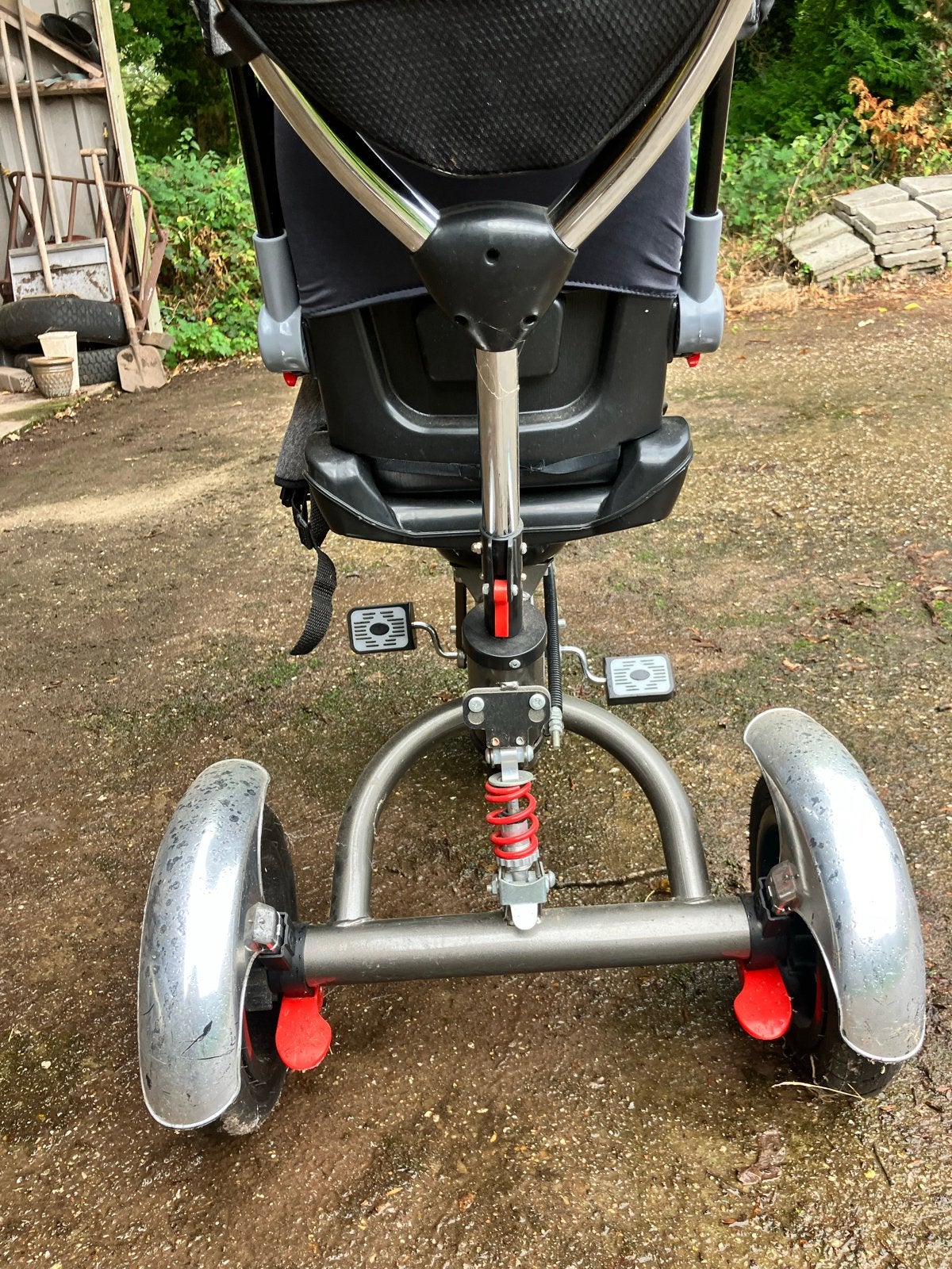 Yi Wa 3-in-1 Driewieler met Duwstang en Verstelbare Zitting, Ophalen, Gebruikt, Velgrem, Duwstang
