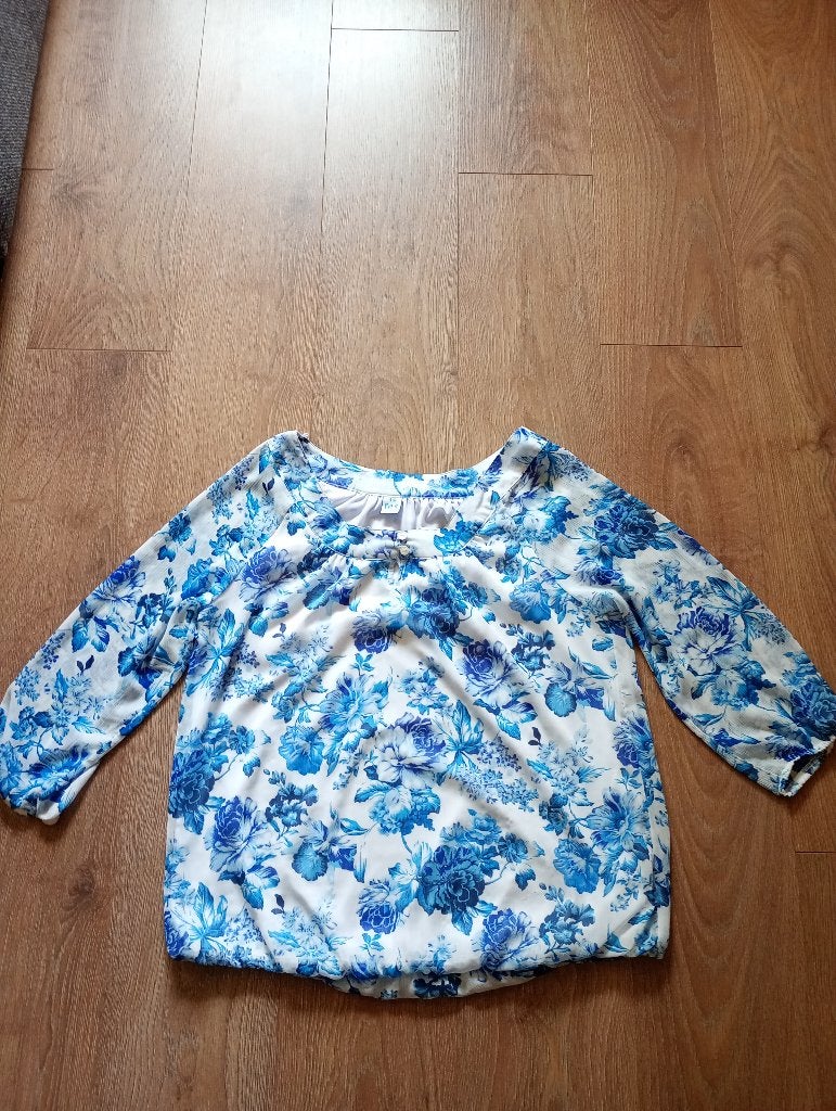 MS Mode Blouse met Bloemenprint - Maat 44, Blauw, Maat 42/44 (L), Ophalen of Verzenden, Zo goed als nieuw
