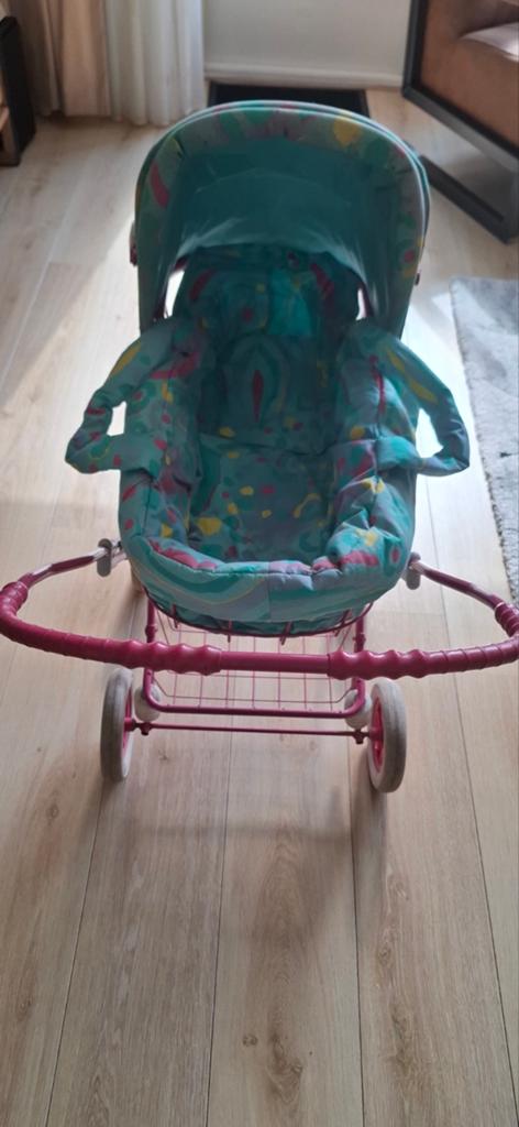 Poppenwagen/reiswieg vintage, Ophalen, Babypop