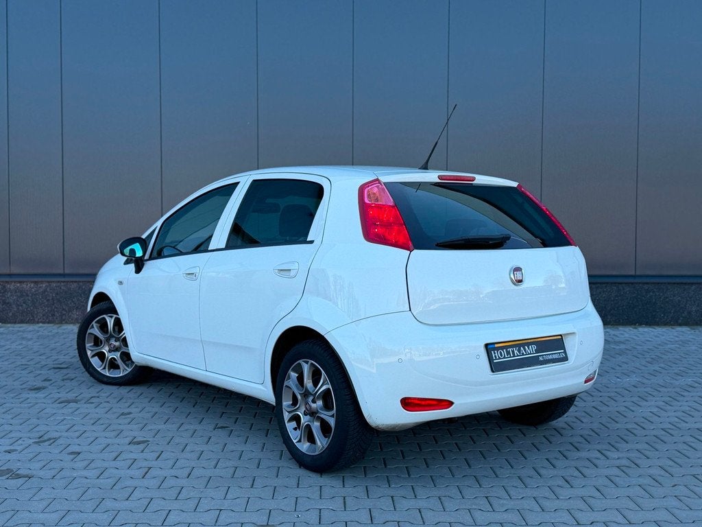Fiat Punto Evo 0.9 TwinAir Sempre | CRUISE | AIRCO | CLIMA |, Voorwielaandrijving, 101 pk, Gebruikt, Zwart