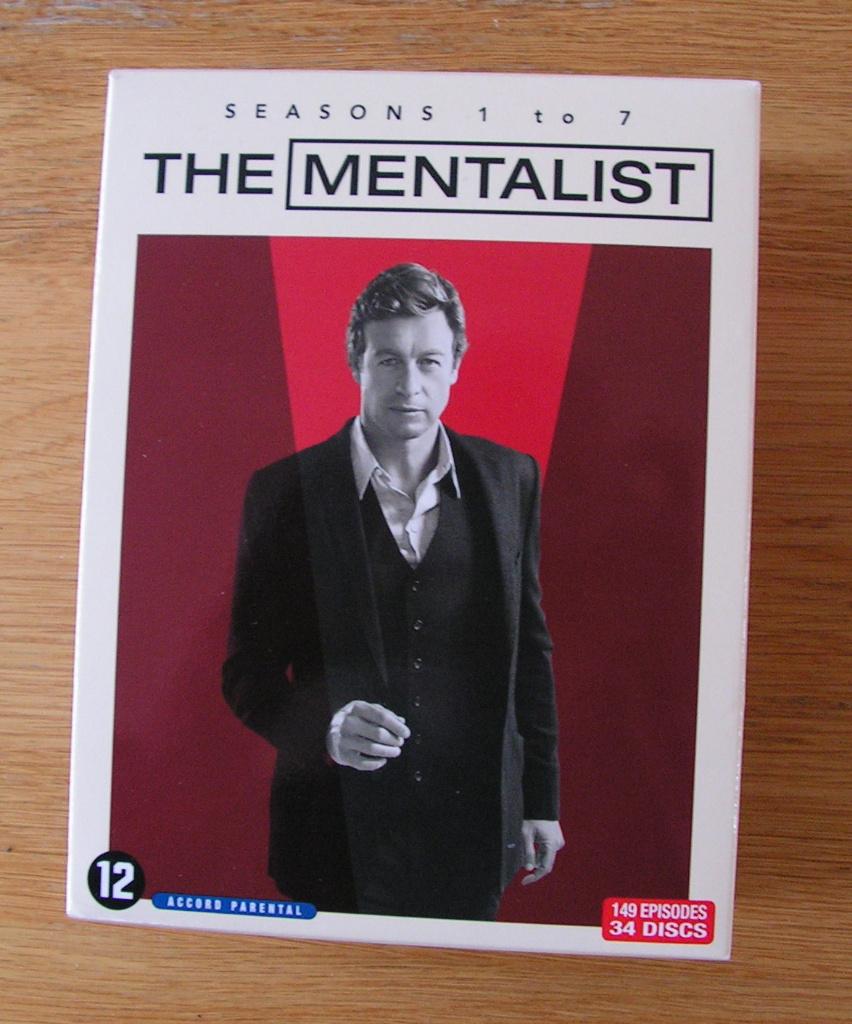 THE MENTALIST alle 7 seizoenen in mooie box. NL uitgave, Boxset, Ophalen of Verzenden, Zo goed als nieuw, Vanaf 12 jaar