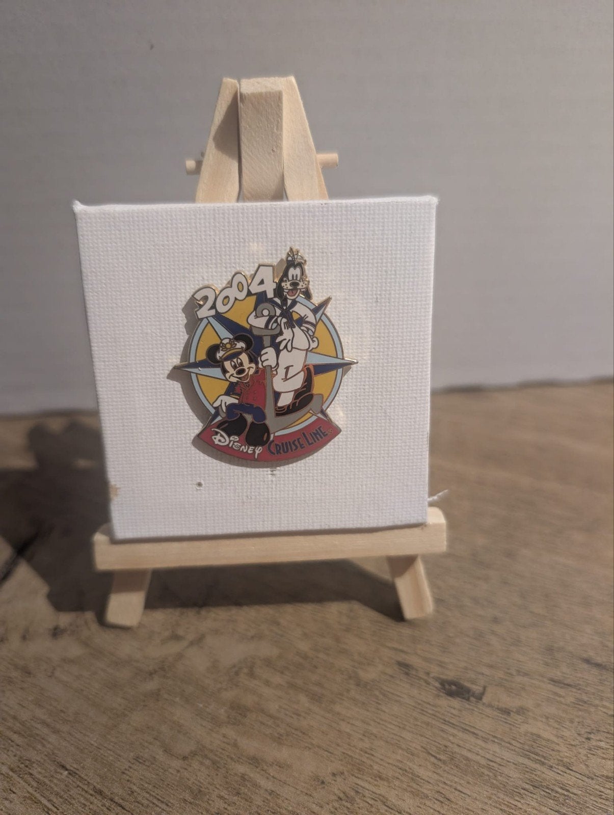 Disney Mickey Mouse Cruise Line Pin 2004, Ophalen of Verzenden, Mickey Mouse, Gebruikt, Overige typen