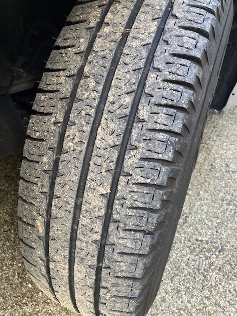 4 stuks Michelin M+S Agilis banden 225-75-R16 CP, Ophalen, Zo goed als nieuw