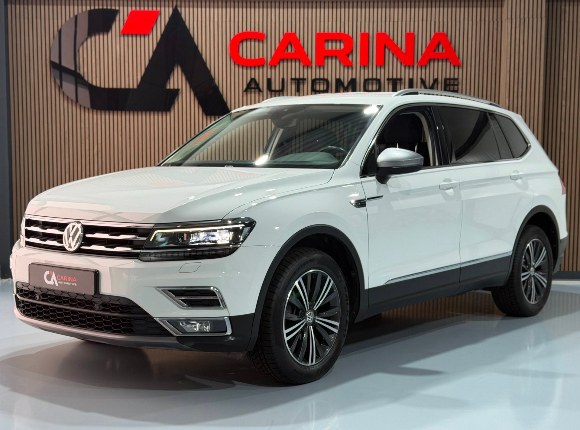 Volkswagen Tiguan Allspace 1.4 TSI Comfortline / All-Space /, Voorwielaandrijving, Gebruikt, Zwart, 4 cilinders