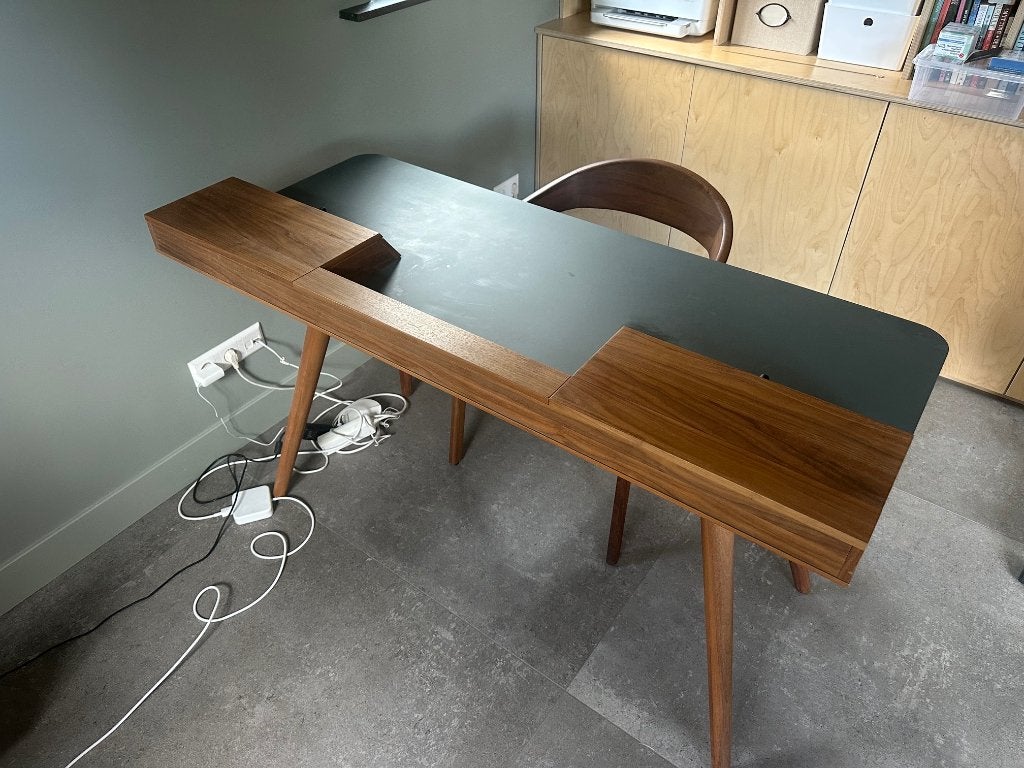stick desk design bureau met tara chair walnoten groen blad, Ophalen, Scandinavisch, Secretaire, Bruin