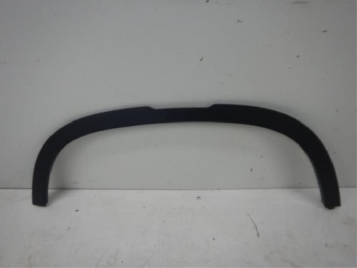 Land Rover Defender L663 Wielrandbekleding Links-voor, Auto-onderdelen, Ophalen of Verzenden, Gebruikt