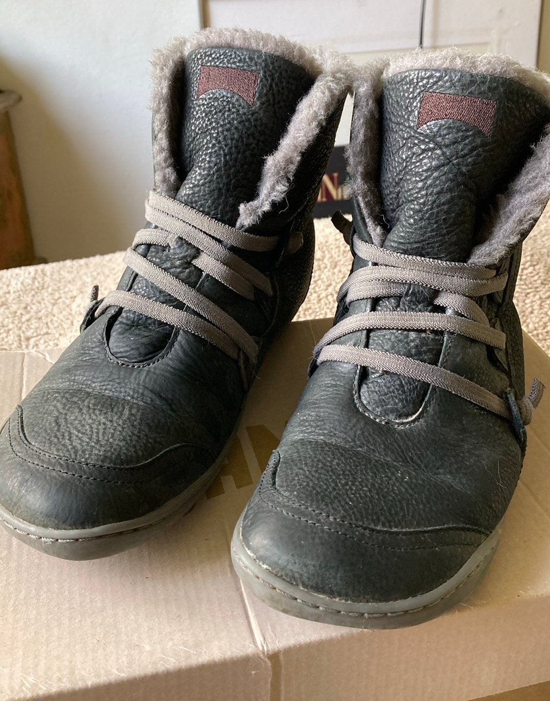 Mooie zwartgrijze Camper winterlaarsjes boots maat 37, Kleding | Dames, Ophalen, Gedragen, Zwart