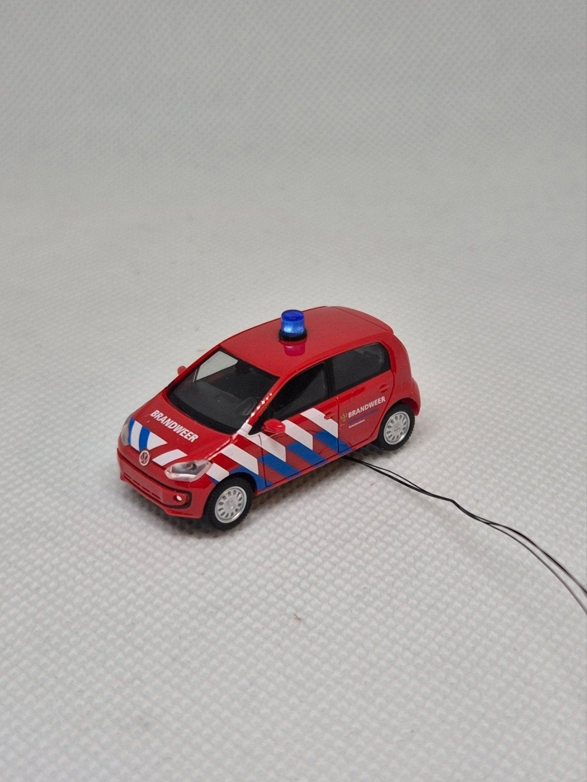 VW UP Brandweer met werkend zwaailicht, Ophalen of Verzenden, Zo goed als nieuw, Auto, Herpa