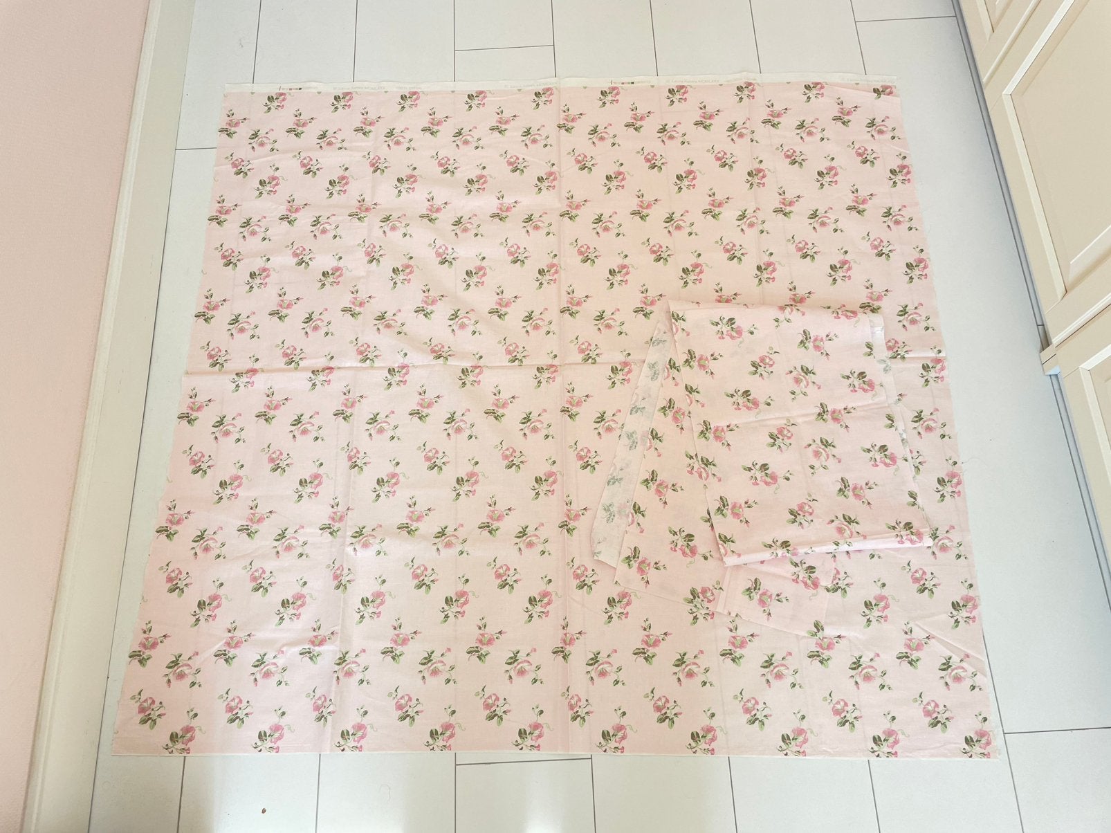 2 lappen vintage Laura Ashley Chintz stof gebloemd, 120 cm of meer, Ophalen of Verzenden, Zo goed als nieuw, Katoen