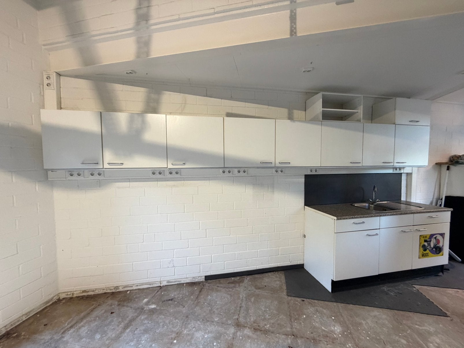 Keukenkastjes en werkblad met spoelbak, Huis en Inrichting, Ophalen, Gebruikt, Wit, Enkelwandige keuken