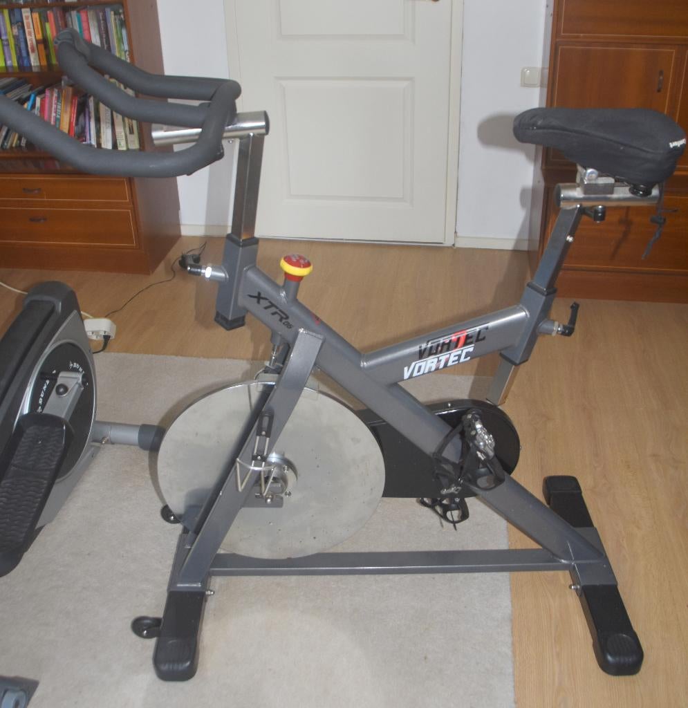 Vortec Spinfiets Spinningfiets Indoor Spinning & zadeldekje, Ophalen, Gebruikt, Spinningfiets