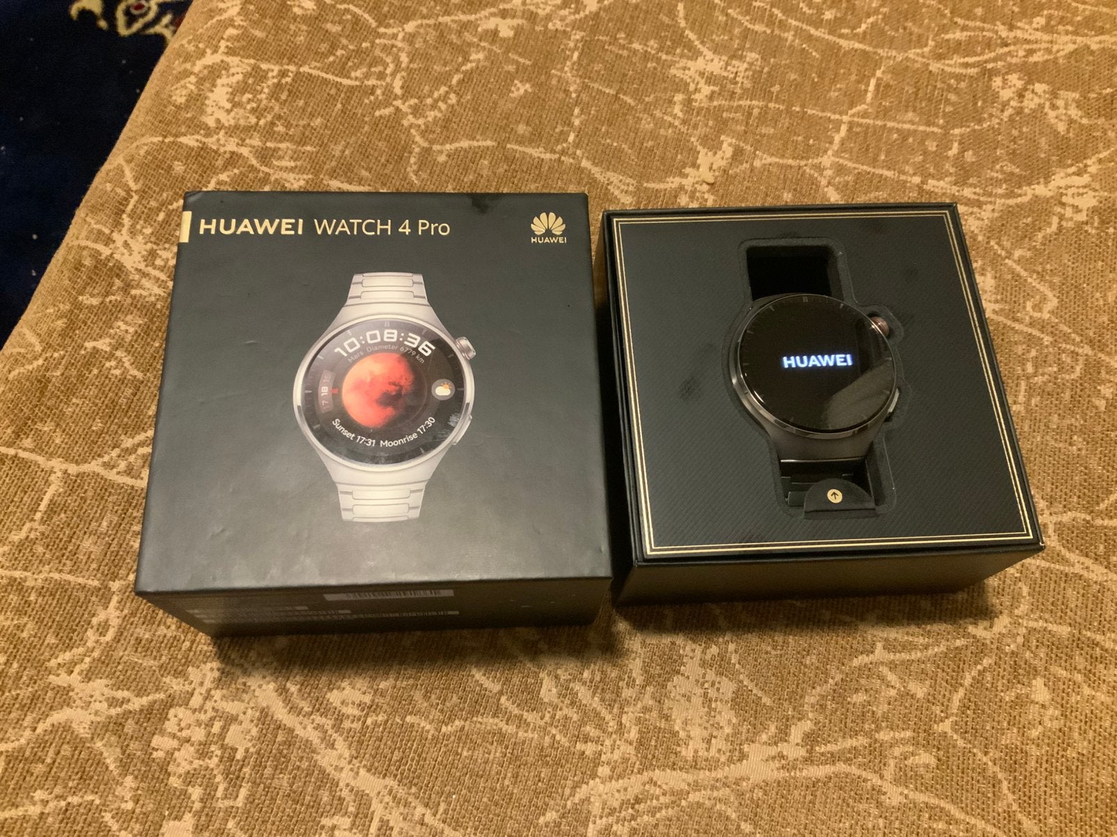 Huawei Watch   4 Pro - Nieuw in doos, Afstand, Zwart, Nieuw, Ophalen of Verzenden