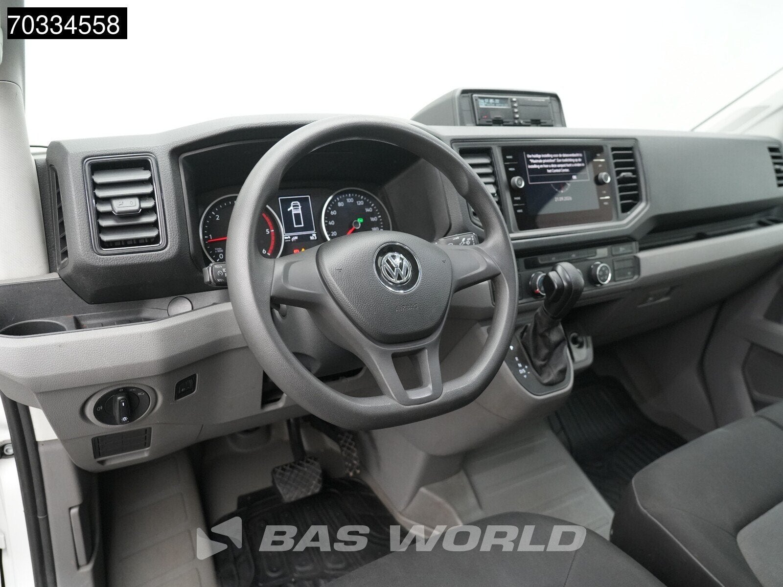 Volkswagen Crafter 177pk Automaat Laadklep Dubbellucht Bakwa, Automaat, Stof, Gebruikt, Euro 6