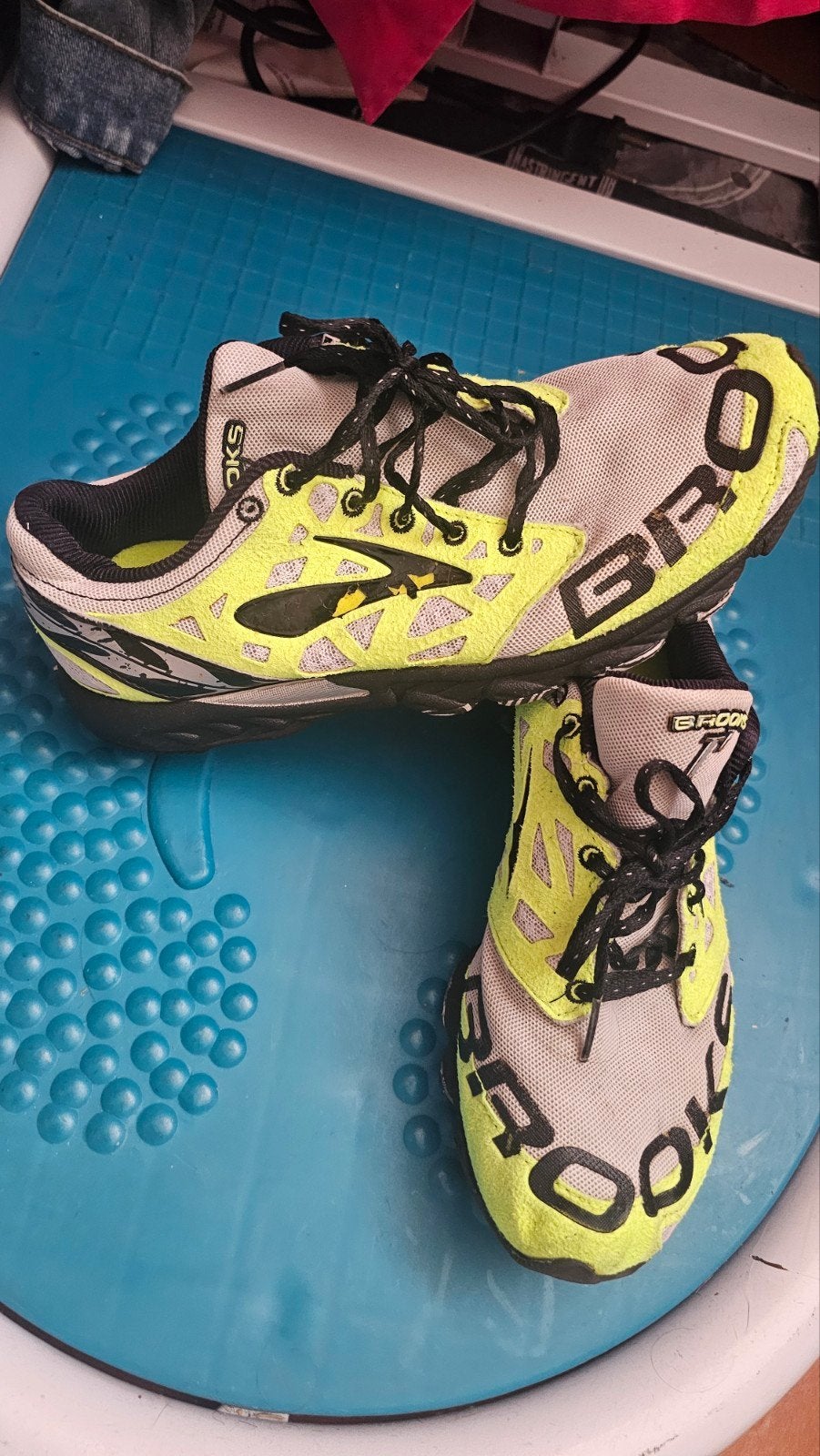 Brooks Hardloopschoenen Maat 39 - Zo goed als nieuw, Sport en Fitness, Loopsport en Atletiek, Ophalen of Verzenden, Zo goed als nieuw