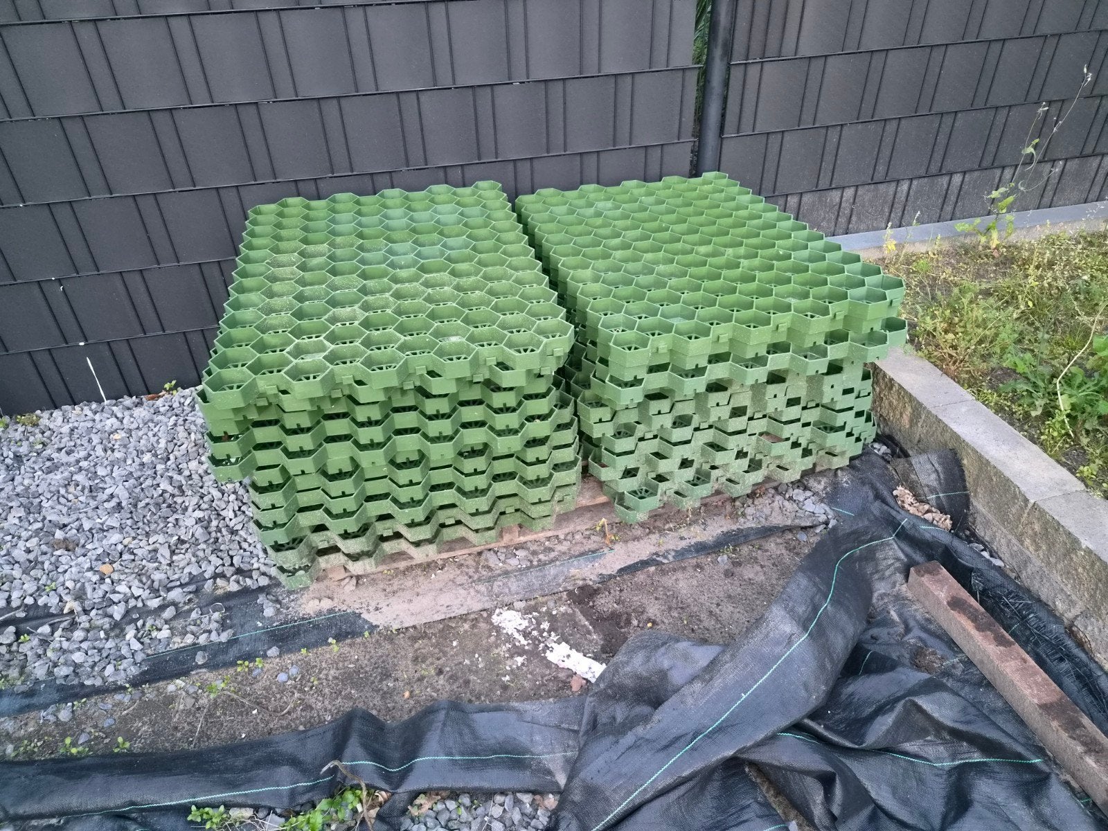 42 stuks Grasroosters, Ophalen, Kunststof