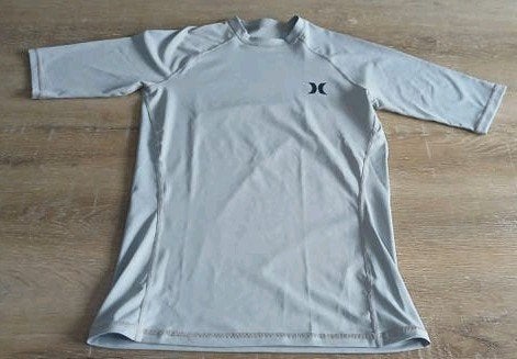 M UPF50+ Hurley Pro watersport UV shirt sup surfshirt, Watersport en Boten, Heer, Overige typen, Ophalen of Verzenden, Zo goed als nieuw