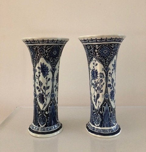Delfts blauwe vazen, Ophalen