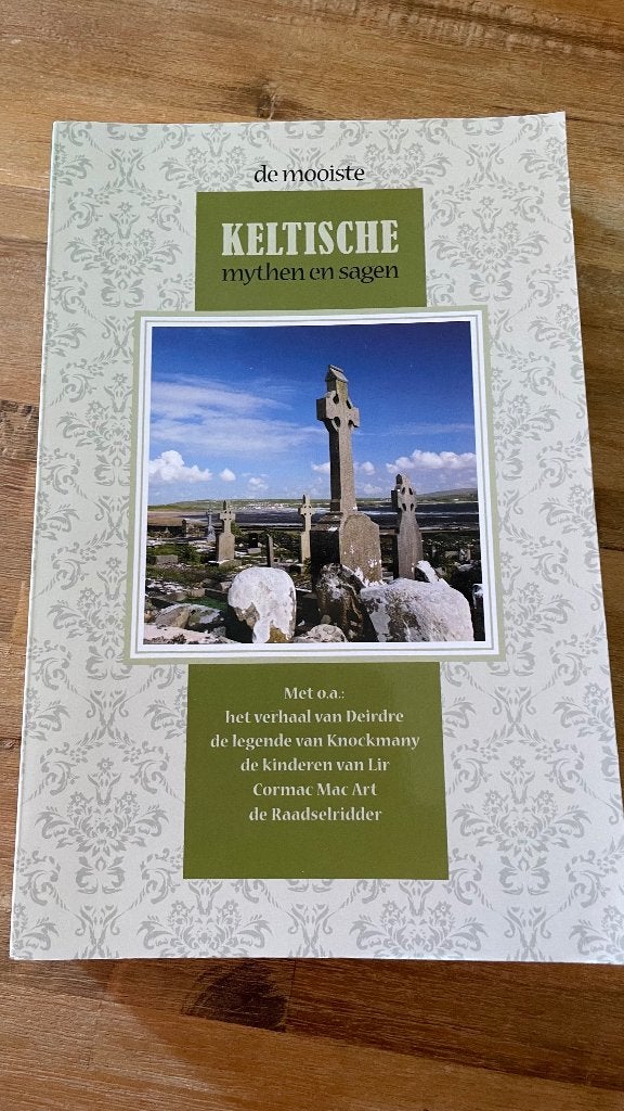 De Mooiste Keltische Mythen en Sagen Guus Houtzager, Ophalen of Verzenden, Zo goed als nieuw, Guus Houtzager