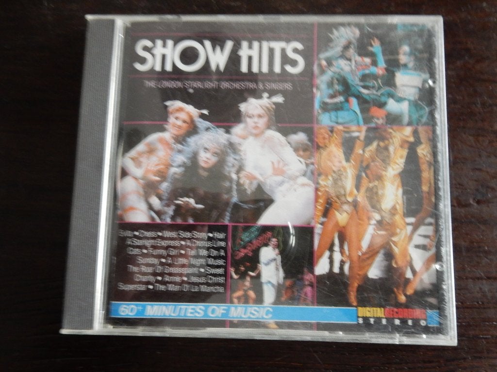 The London Starlight Orchestra & Singers - Show hits (CD), Ophalen of Verzenden, Zo goed als nieuw