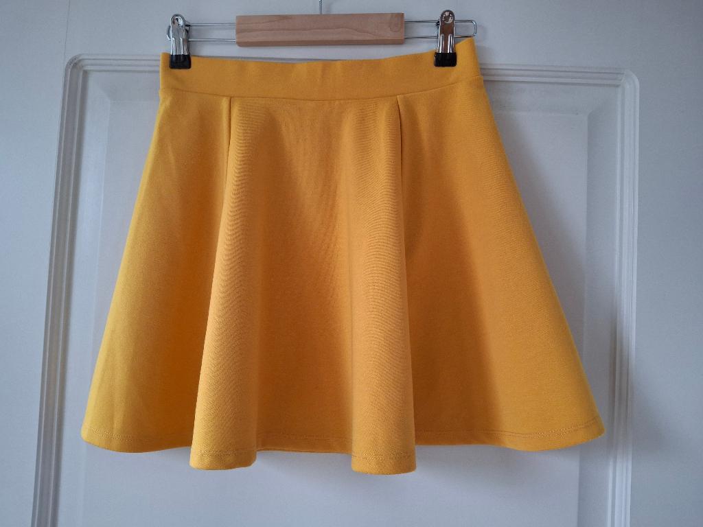 Geel rokje FB Sister maat S, Kleding | Dames, Rokken, Geel, Ophalen of Verzenden, Zo goed als nieuw, Maat 36 (S)