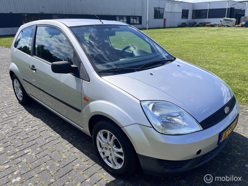 Ford Fiesta 1.3 Style / APK / NAP / Inruilkoopje! /, Auto's, Ford, 1299 cc, Stof, 4 cilinders, Origineel Nederlands