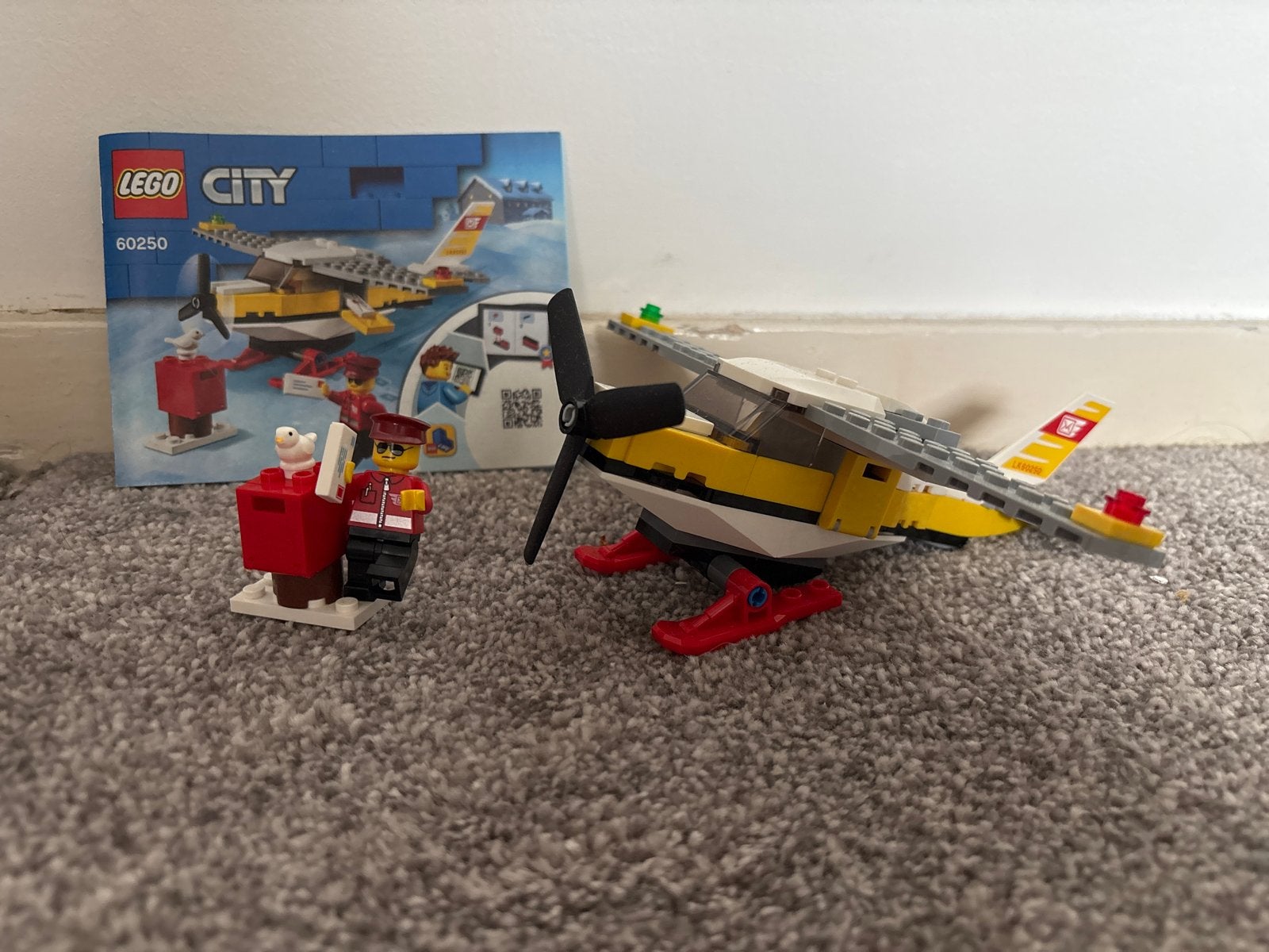 Lego City 60250 Watervliegtuig met Postbode, Ophalen, City, Lego, Zo goed als nieuw