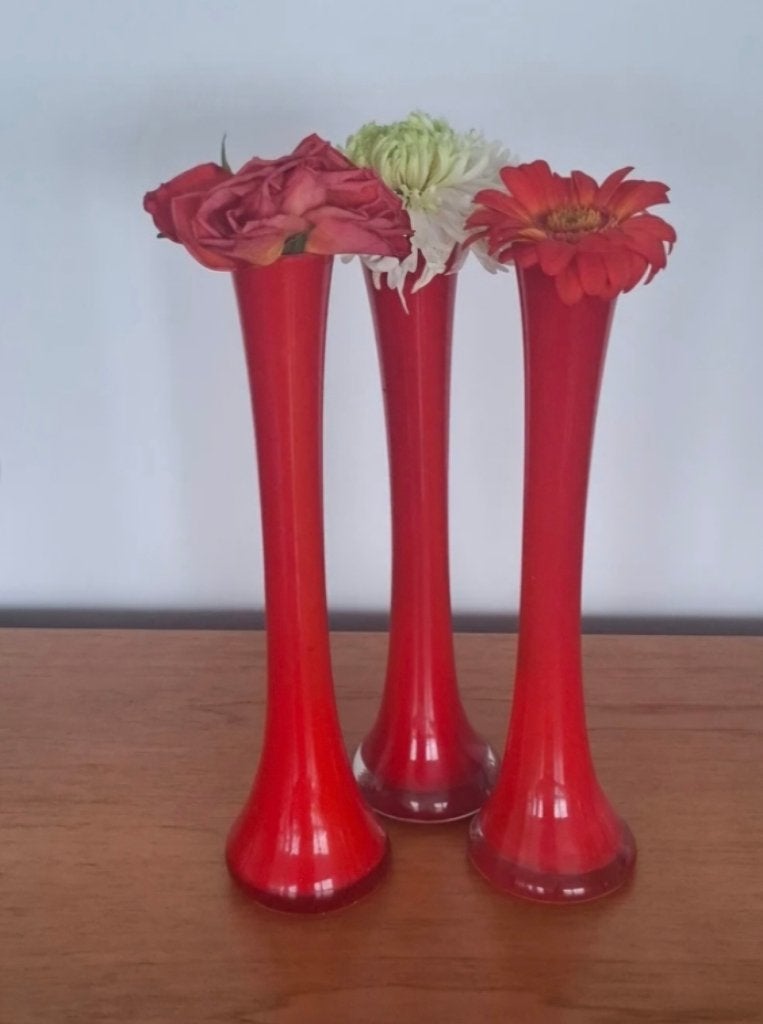 Vintage set van drie vaasjes, Huis en Inrichting, Woonaccessoires | Vazen, Ophalen of Verzenden, Rood, Glas