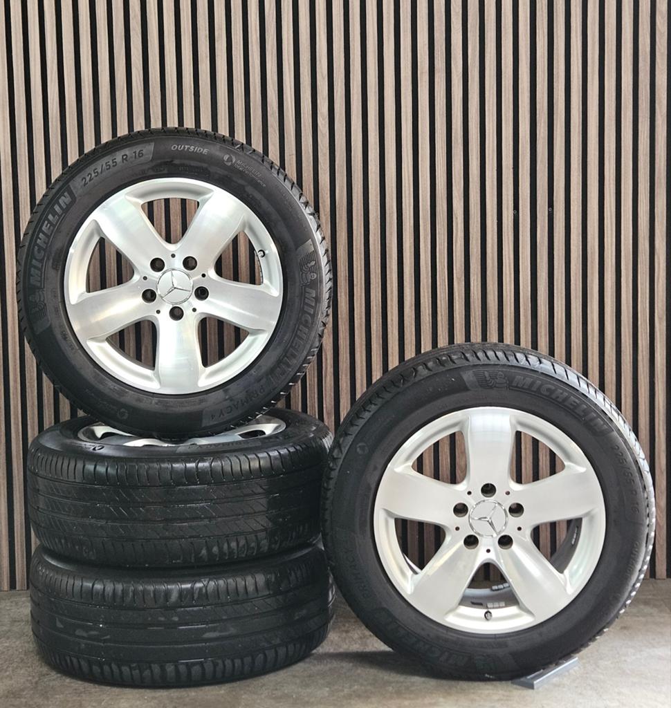 Nette 16" Orig Mercedes W211 Avandgarde Velgen+Banden 5x112, Auto-onderdelen, Banden en Velgen, Ophalen, 16 inch, Banden en Velgen