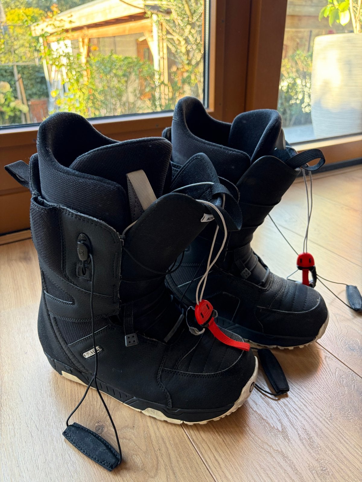 Burton Moto Snowboard Boots Zwart - Maat 42.5, Ophalen, Gebruikt, Snowboots