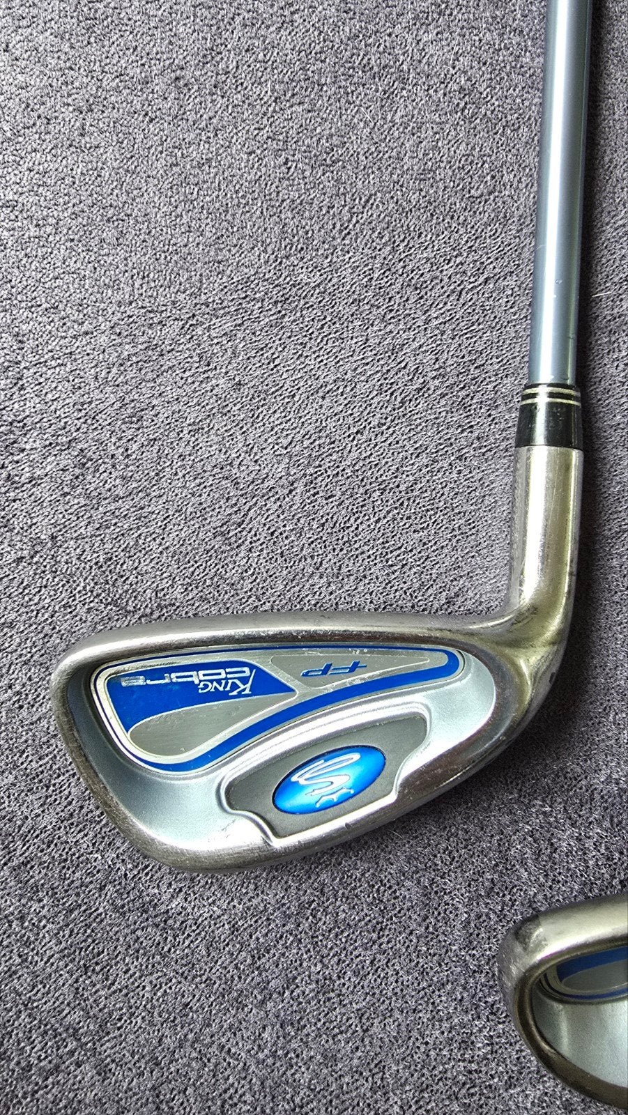 Foto 6 van Complete linkshandige golfset met tas - King Cobra ijzers