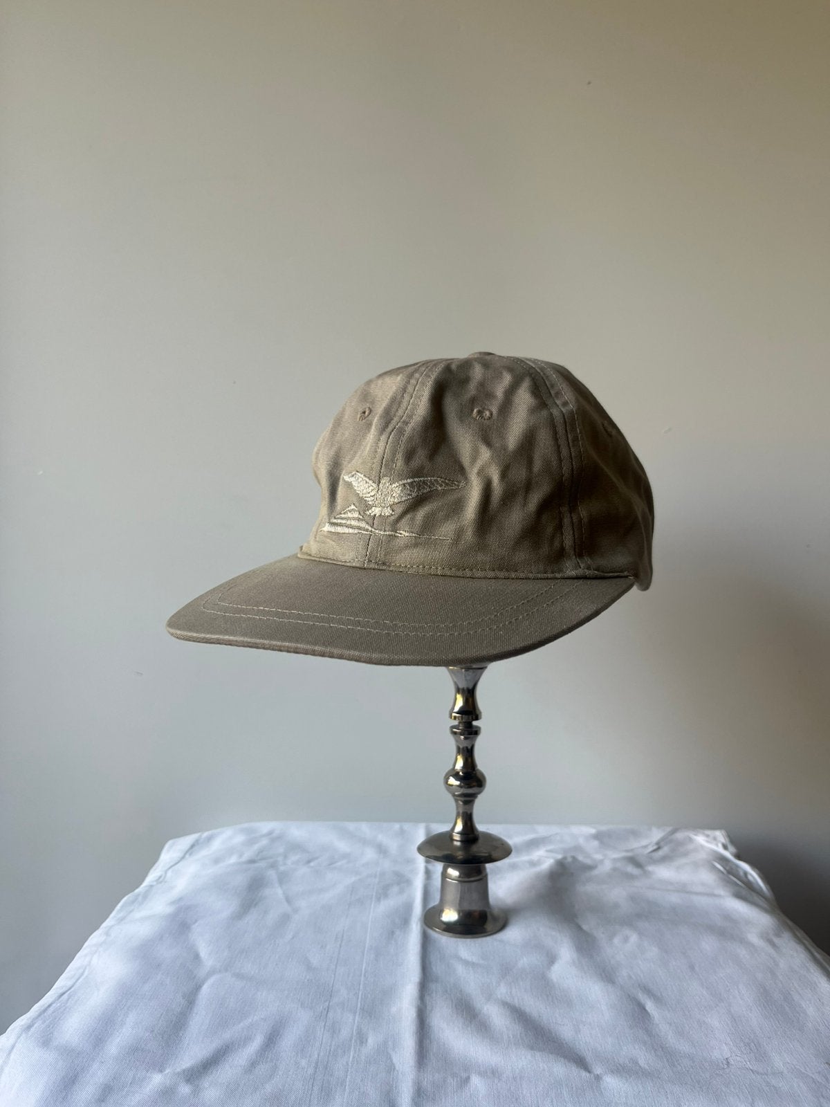 Wigens Outdoor Living Cap | Vintage Beige Bird Logo Dad Hat, Kleding | Heren, Hoeden en Petten, Ophalen of Verzenden, Zo goed als nieuw