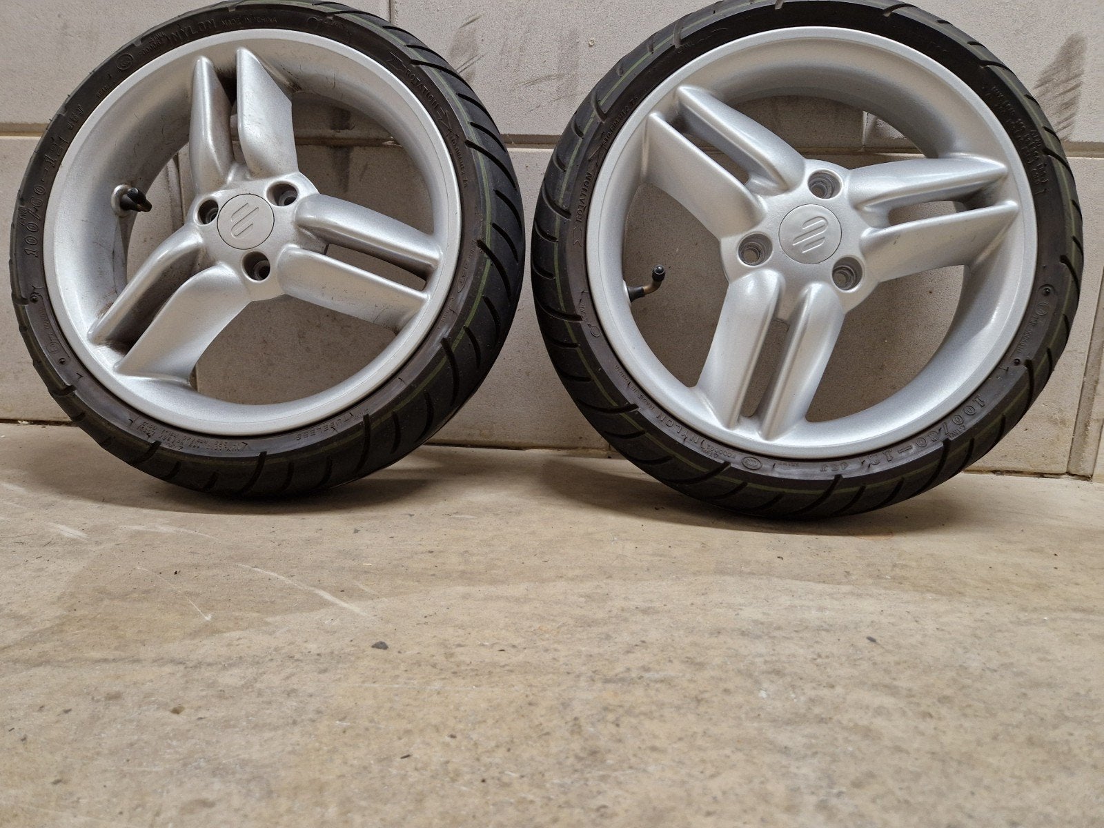 Set van 2 ecooter banden met velgen - 12 inch, Ophalen of Verzenden, Gebruikt, Overige merken
