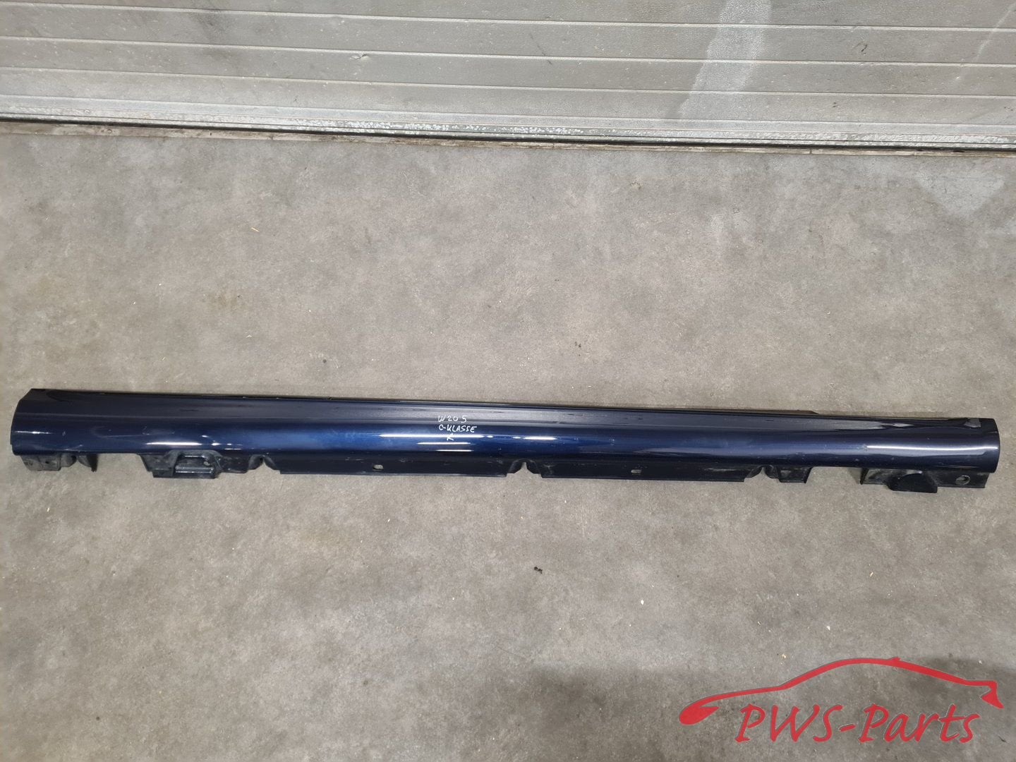 MERCEDES W205 C-KLASSE SIDESKIRT DORPELLIJST RECHTS ORIGINEE, Gebruikt, -, Ophalen of Verzenden, Bumper