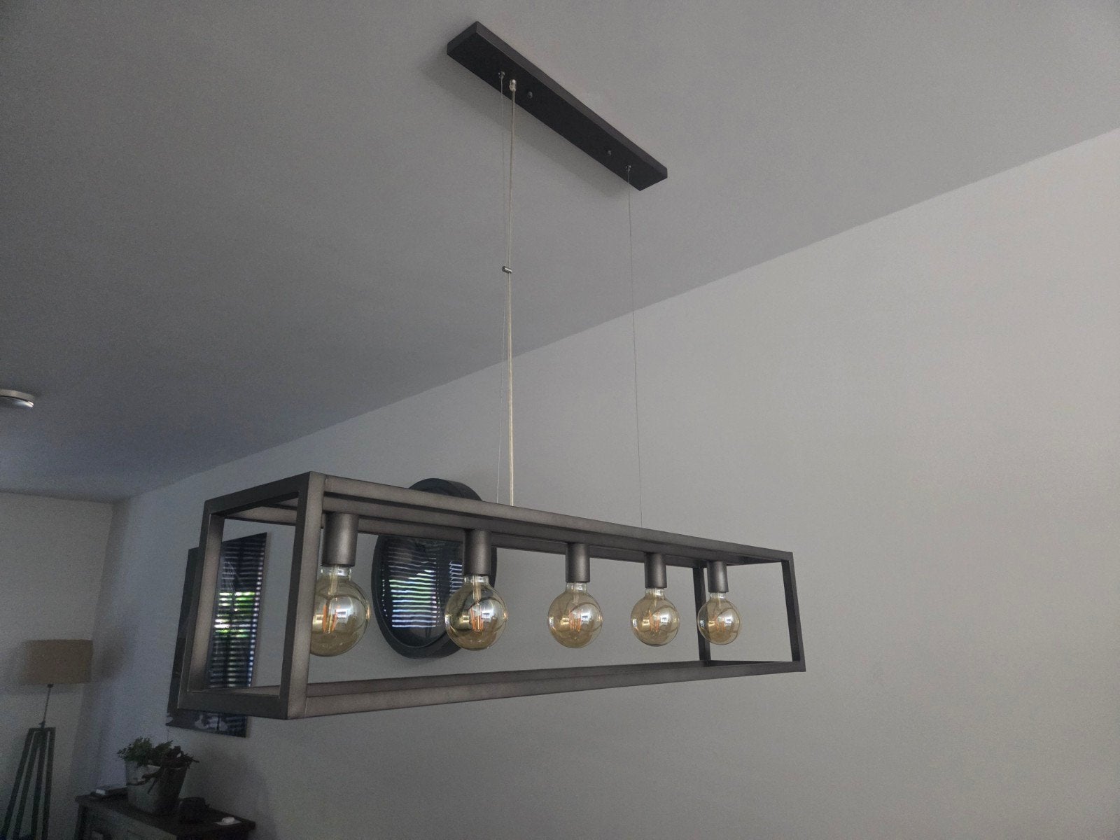 Industriële hanglamp met 5 E27 fittingen, Huis en Inrichting, Lampen | Hanglampen, Zo goed als nieuw, Metaal, Industrieel, E27 (groot)