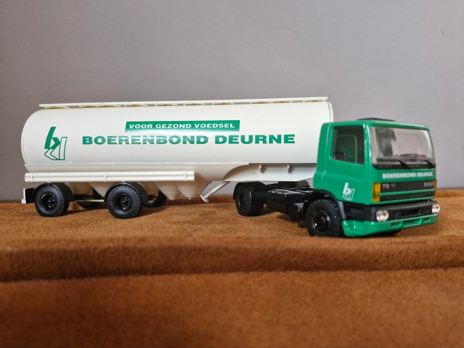 Daf Bulkwagen Welgro bulkoplegger Boerenbond Deurne 1:50, Ophalen of Verzenden