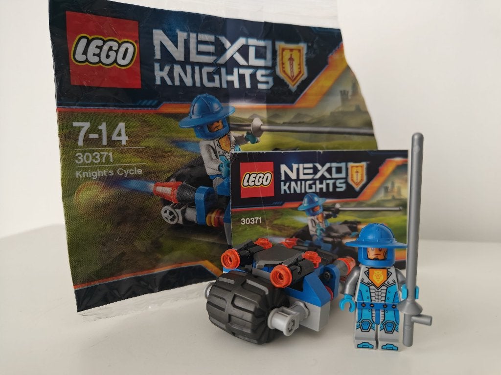LEGO Nexo Knights 30371 – Knight's Cycle (2016), Overige thema's, Lego, Ophalen of Verzenden, Zo goed als nieuw
