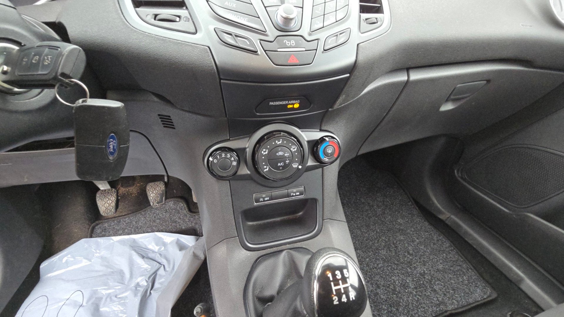Foto 28 van Ford Fiesta 1.0 Style Ultimate