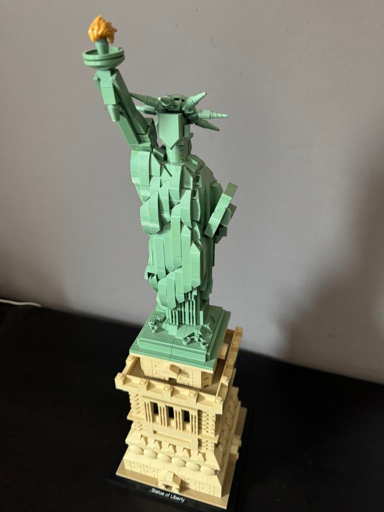 Lego Vrijheidsbeeld 21042, Ophalen, Zo goed als nieuw, Dier