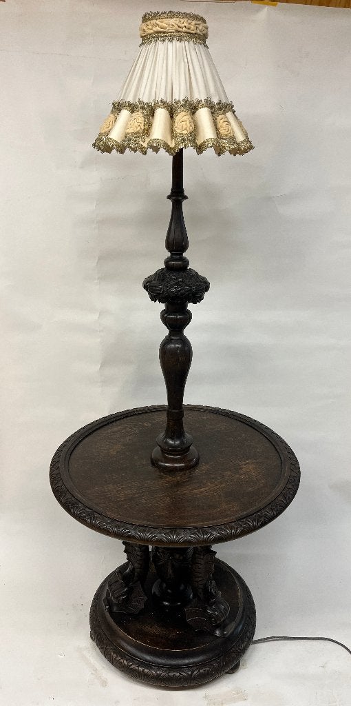 antieke tafel lamp Neorenaissance / Historisme, Antiek en Kunst, Antiek | Meubels | Tafels, Ophalen