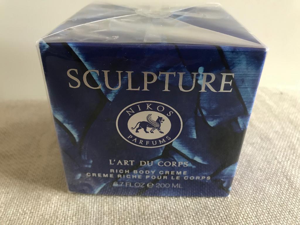 nikos (149,- = 37,50) sculpture 200ml body creme, Ophalen of Verzenden, Nieuw