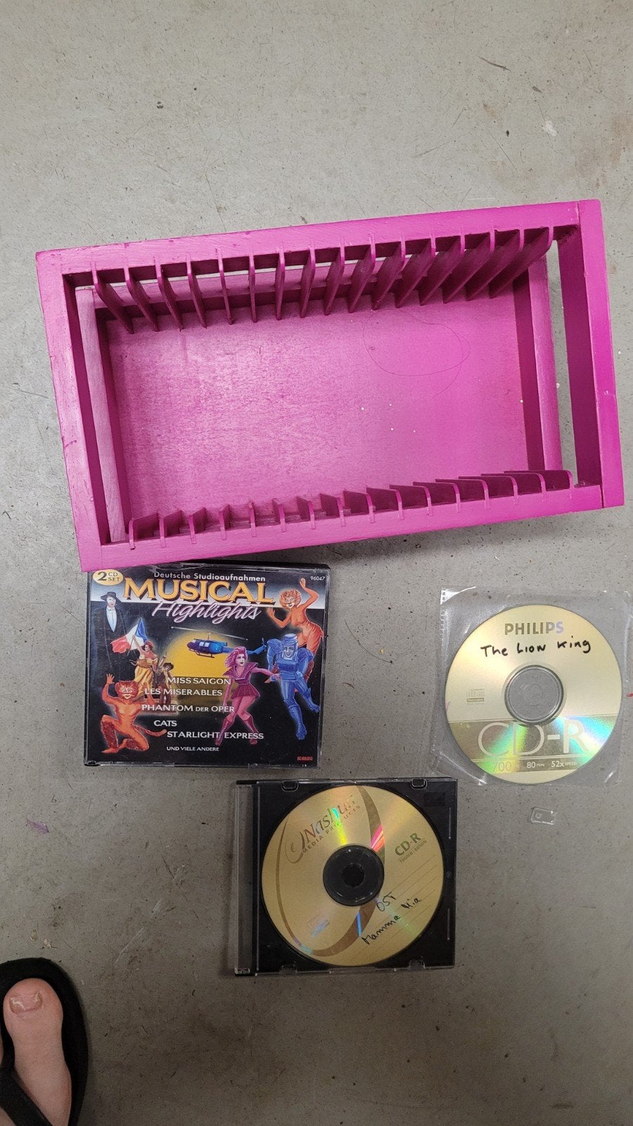 CD-rek met diverse CD's: Musicals, The Lion King, Mamma Mia, Ophalen of Verzenden, 2000 - 2009, Gebruikt, Boxset