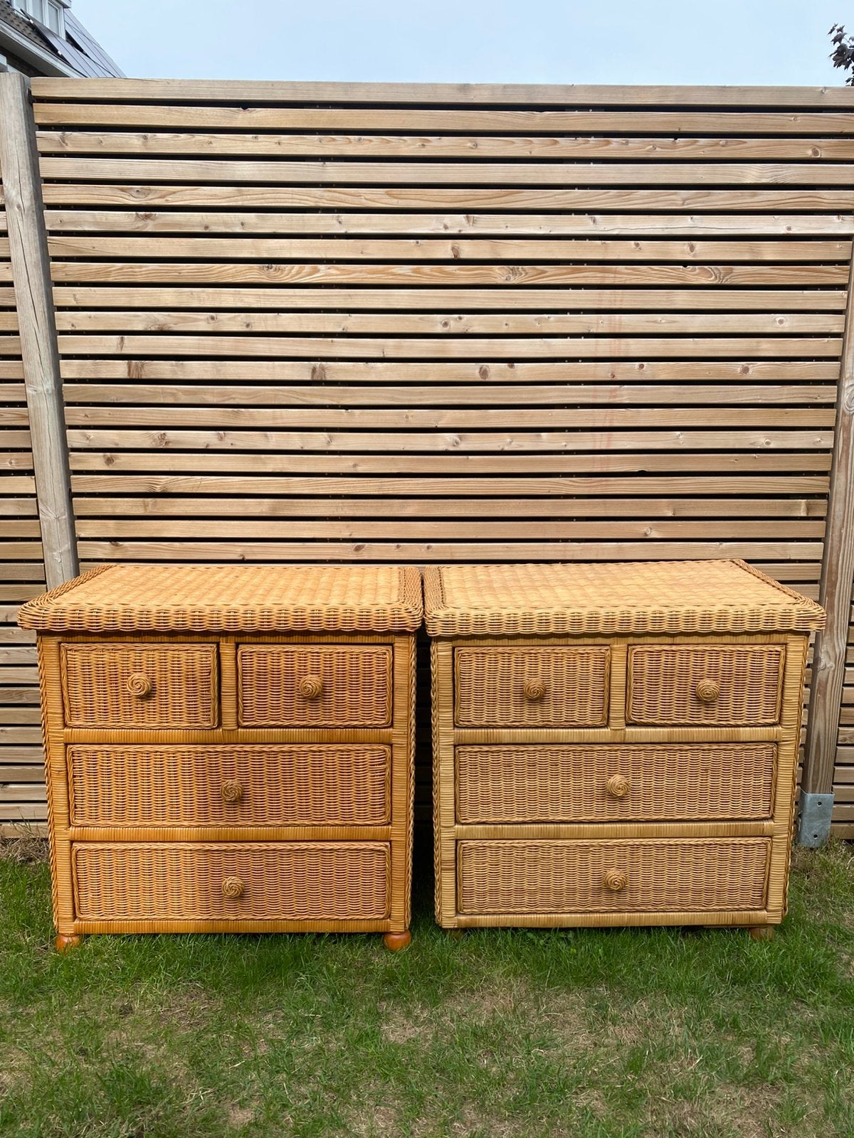 2 identieke rieten ladekasten, Ophalen, Kunststof, 50 tot 100 cm, Zo goed als nieuw