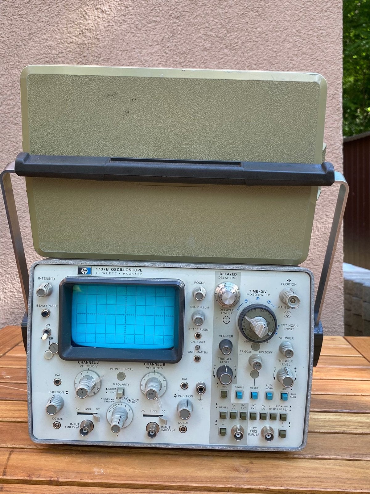 Vintage Hewlett-Packard HP 1707B Analoge Oscilloscoop, Ophalen of Verzenden, Gebruikt