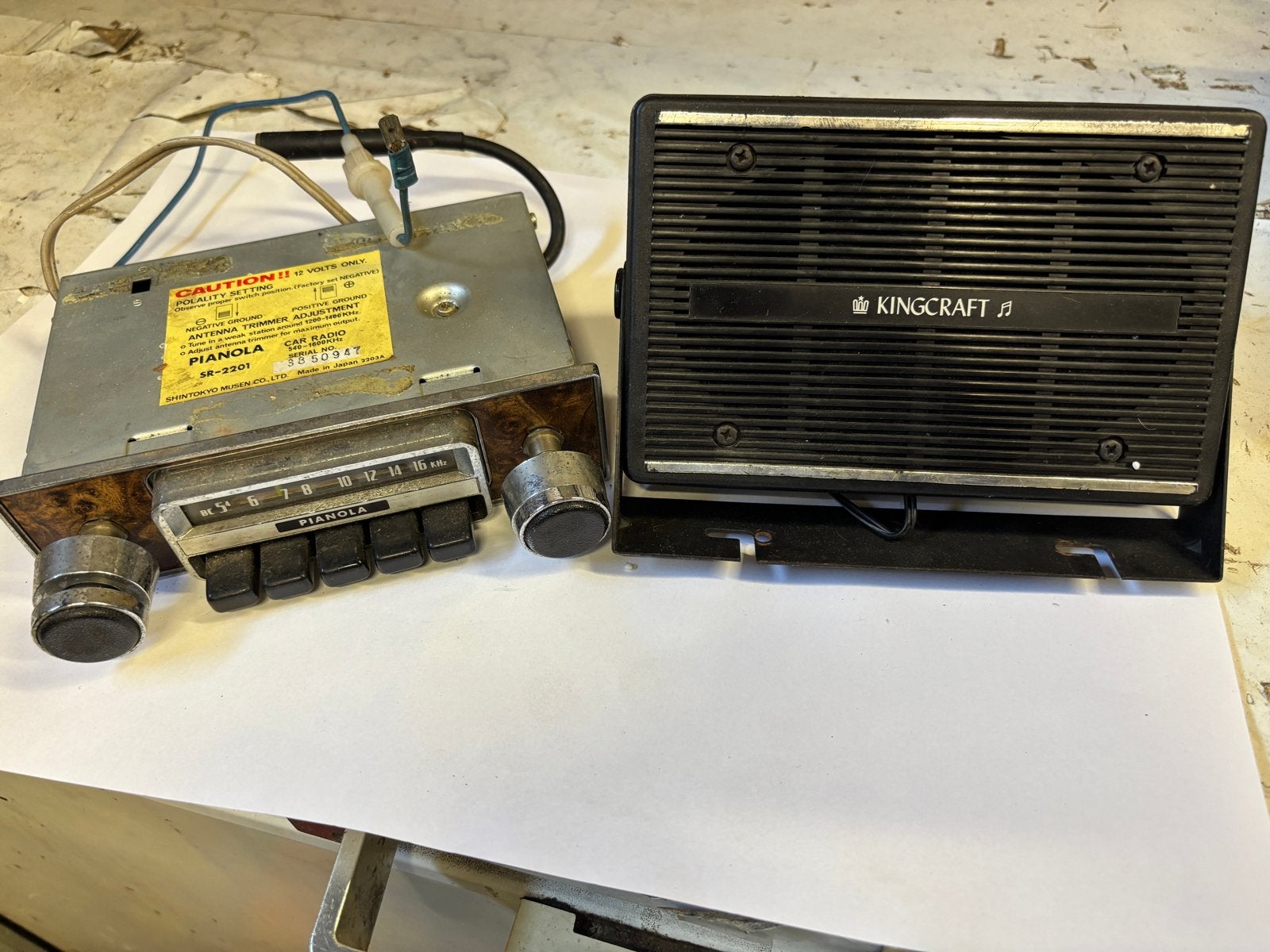 Pianola SR-2201 Autoradio & Kingcraft Opbouw Speaker, Auto diversen, Ophalen of Verzenden, Gebruikt