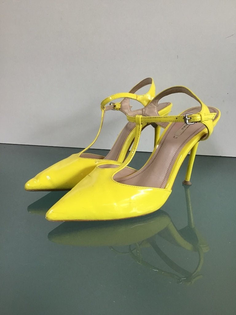 Zara hakken 38 | knalgeel & sexy | Gratis verzenden, Verzenden, Zara, Geel, Schoenen met hoge hakken