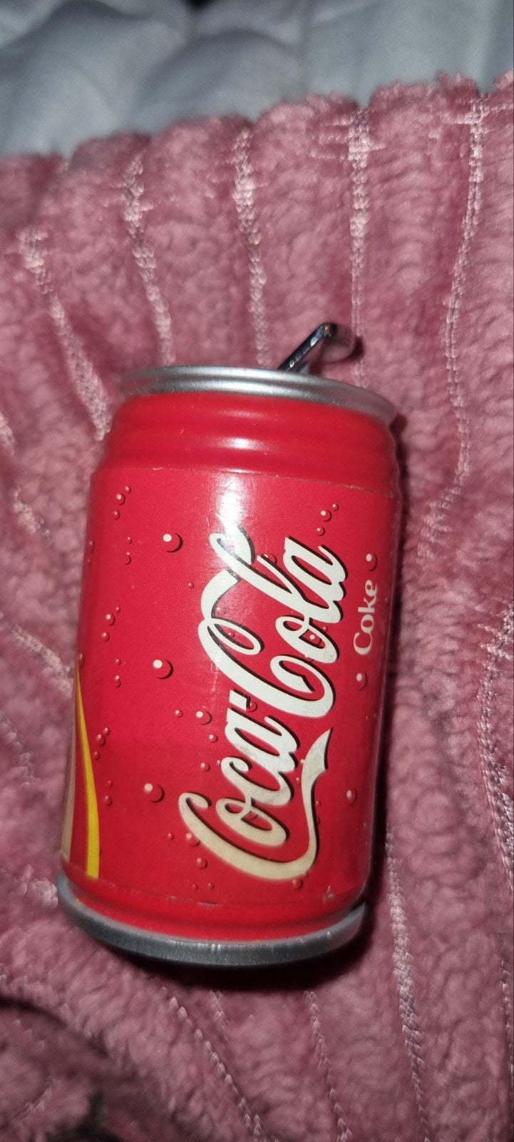 Coca-Cola aansteker in blikjesvorm, Ophalen