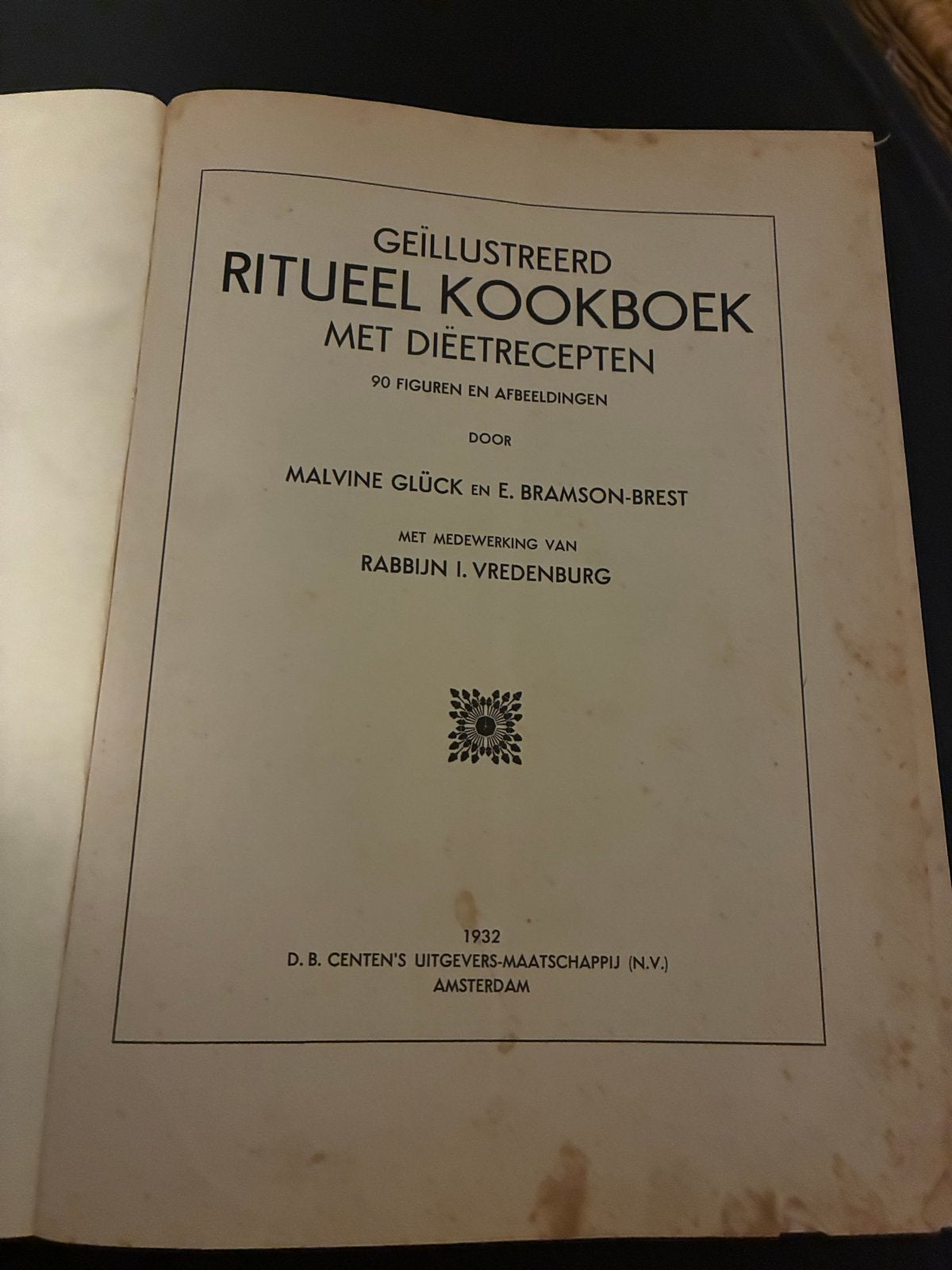 Zeldzaam Joods erfgoed: Geïllustreerd Ritueel Kookboek (1932, Ophalen, Gelezen