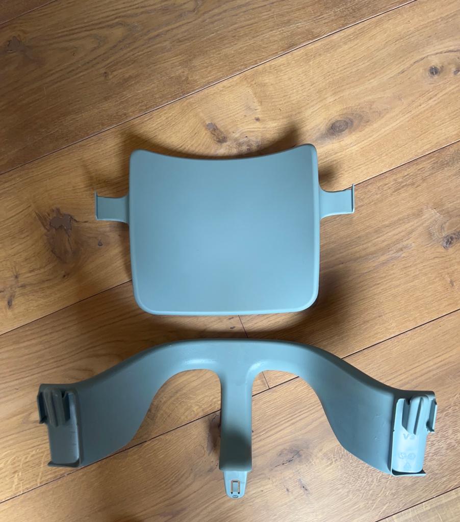 Stokke tripp trapp stoelverkleiner / babyset, Kinderen en Baby's, Kinderstoelen, Ophalen of Verzenden, Zo goed als nieuw, Meegroeistoel