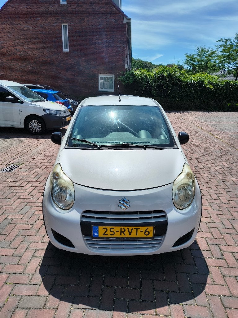 Suzuki Alto 1.0 2011 Wit, Auto's, Voorwielaandrijving, 200 kg, Origineel Nederlands, Overige kleuren